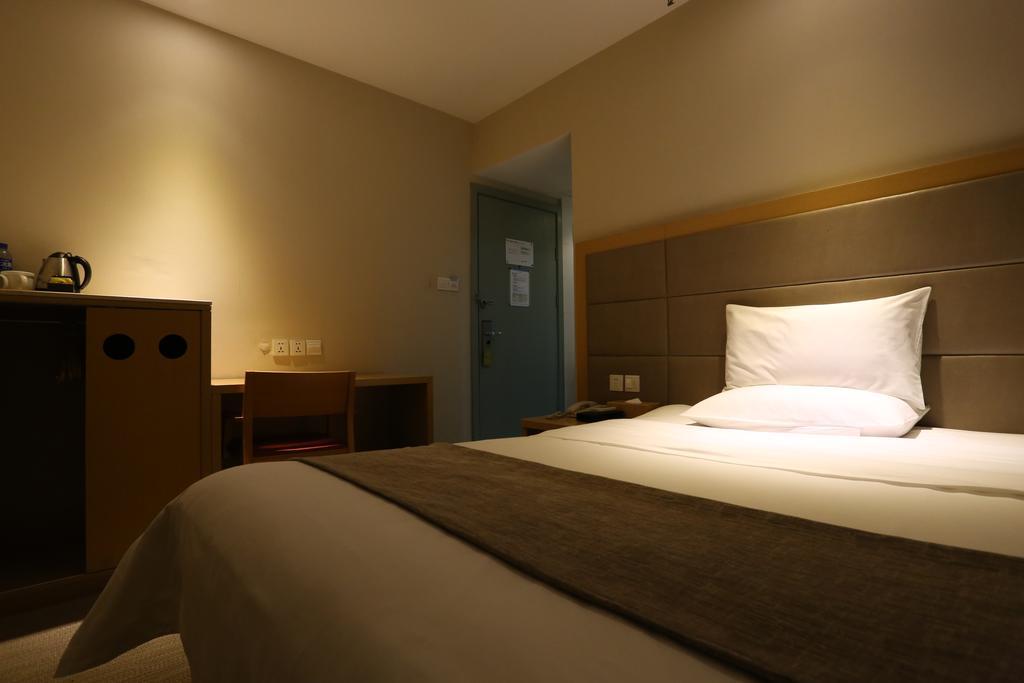 Ji Hotel Dongzhimen Beijing Room photo